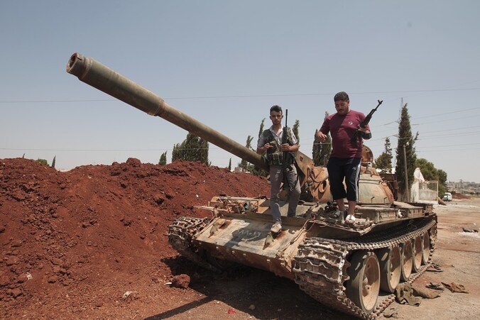 In Aleppo wordt gevochten met onder andere tanks.