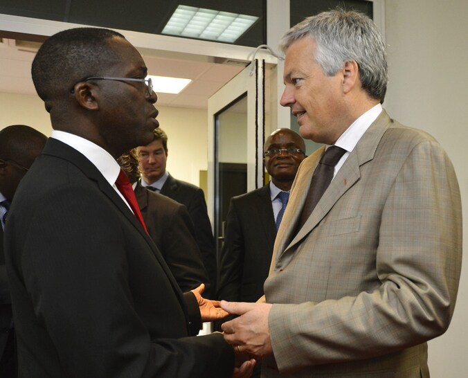 Didier Reynders in gesprek met de Congolese premier Augustin Matata Ponyo Mapon.