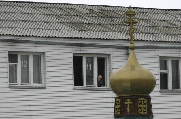 Beelden van het ziekenhuis in Krasnojarsk waar het gevangen Pussy Riot-lid Nadezjda Tolokonnikova deze week werd opgenomen.
