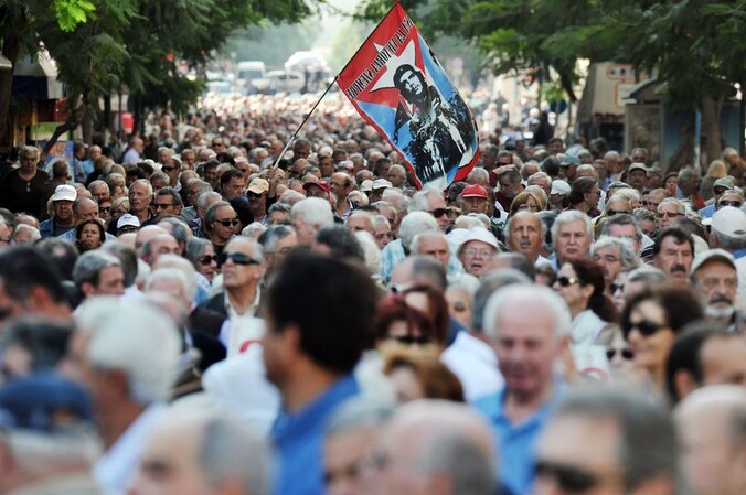 Protestmars tegen besparingen in Athene.