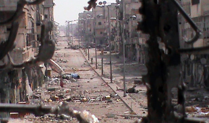 Straatbeeld van het verwoeste Khaldiyeh, in de provincie Homs.