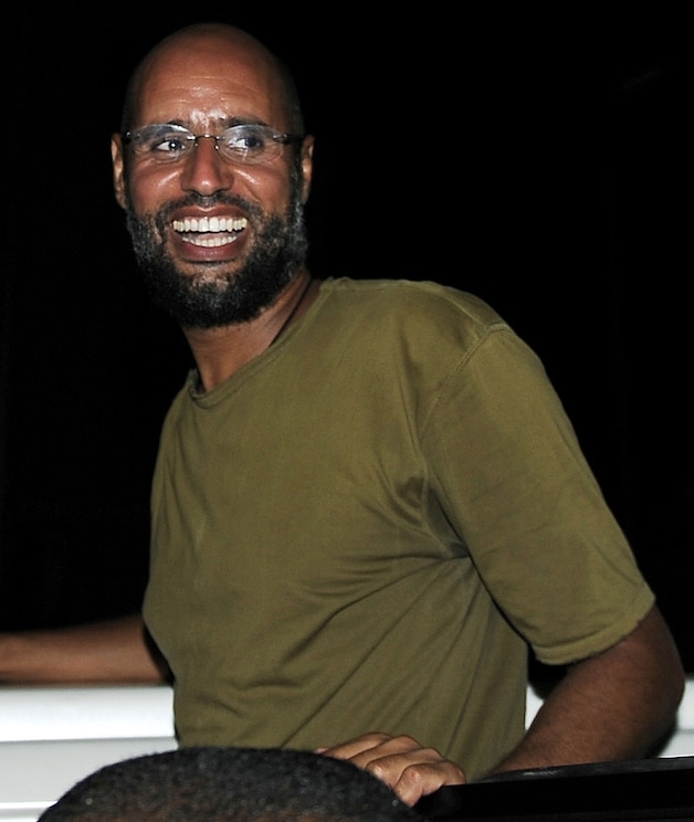 Saif-al Islam Kadhafi werd gezien als een mogelijke opvolger van zijn vader.