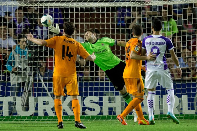 Casillas heeft geen verhaal tegen de kopslag van Osorio.