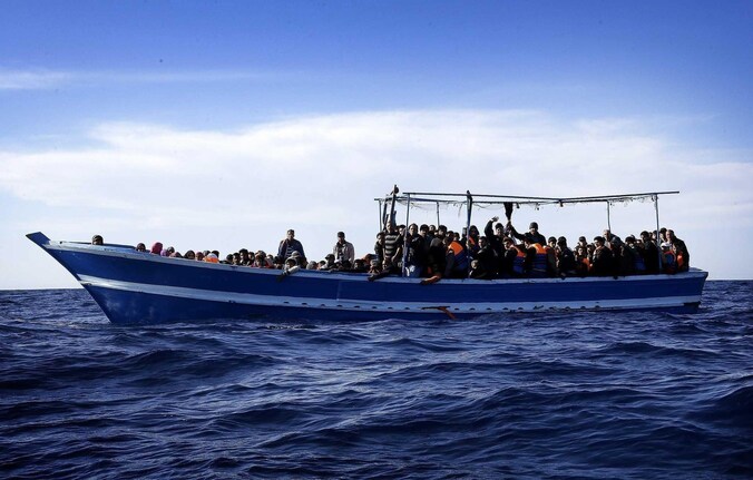 Bootvluchtelingen voor de kust van Libië in april van dit jaar.