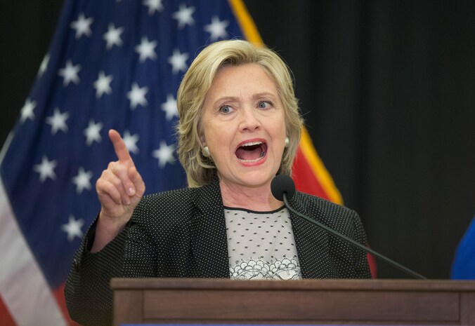 Clinton tijdens een campagne-event aan de universiteit van Wisconsin-Milwaukee.