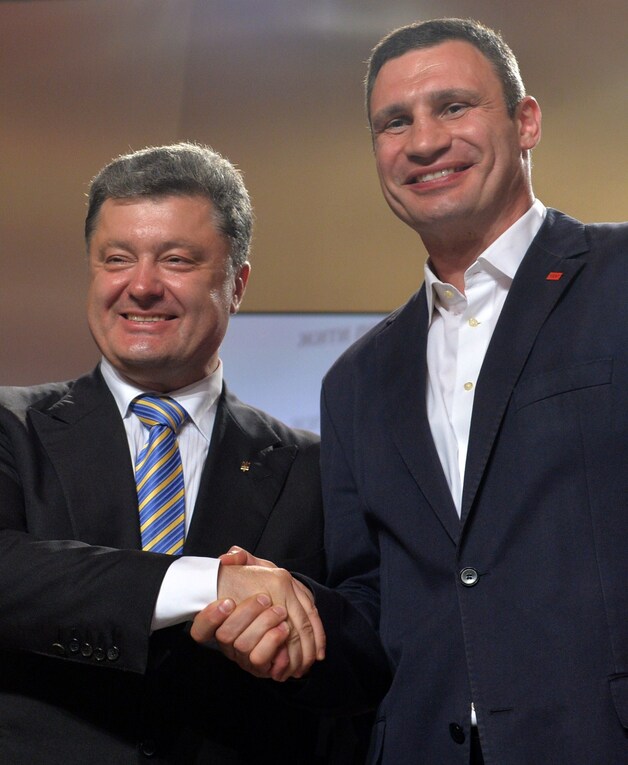 De twee winnaars van de Oekraïense verkiezingen presidentskandidaat Petro Porosjenko en de burgemeester van Kiev Vitali Klitsjko.