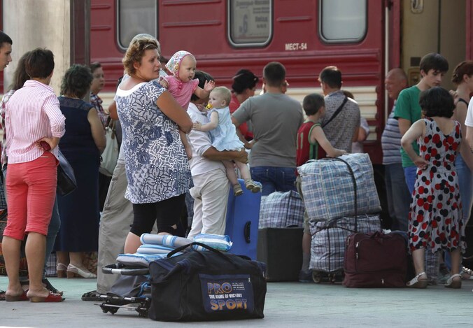 Inwoners van Donetsk ontvluchten de stad, richting Moskou.