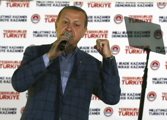 Erdogan kondigde gisteravond de komst van gewonde Palestijnen aan, vanmorgen zijn de eerste vier van in totaal 200 patiënten in Turkije aangekomen.