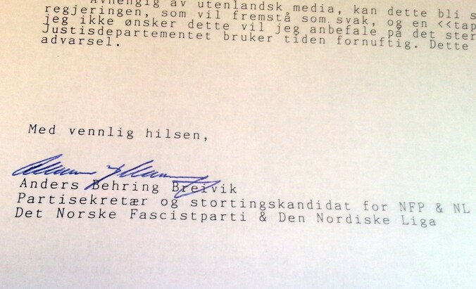 Breivik ondertekent de brief als 'parijsecretaris' van de NFP en NL.