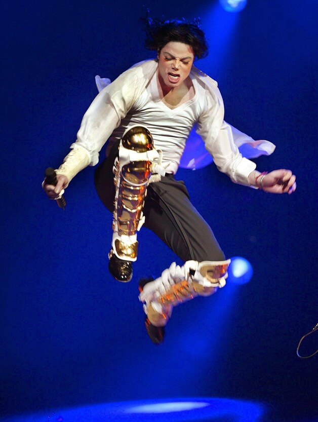 De 'King of Pop' in 2002.
