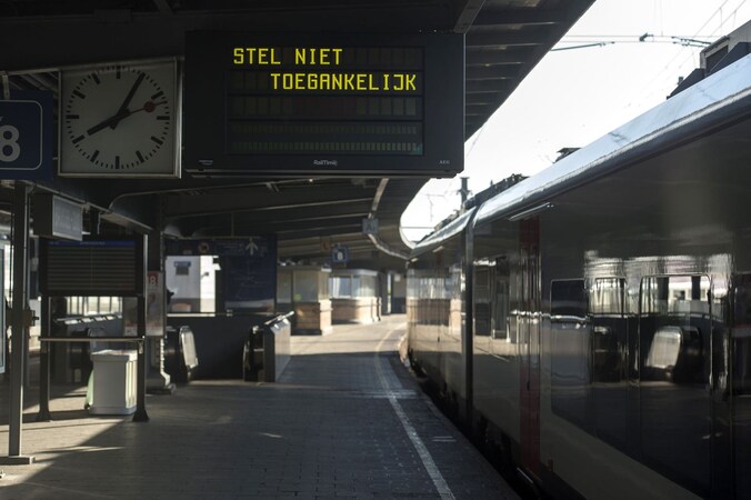 Brussel-Zuid lag er gisteren verlaten bij.