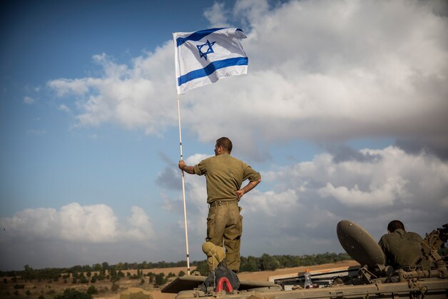Een Israëlische soldaat aan de Gazastrook.