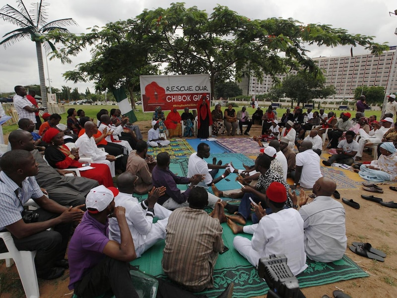 Leden van de #BringBackOurGirls-campagne in Abuja.
