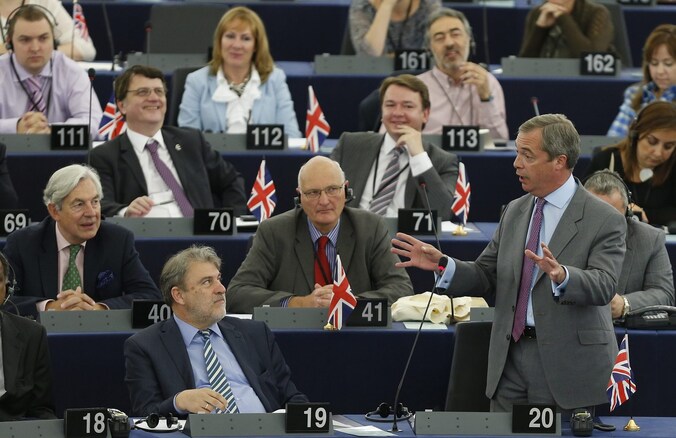 Nigel Farage tijdens het debat in het Europees Parlement.
