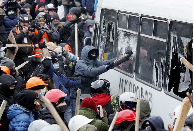 Pro-Europese betogers protesteren in Kiev tegen de verstrengde wetten.