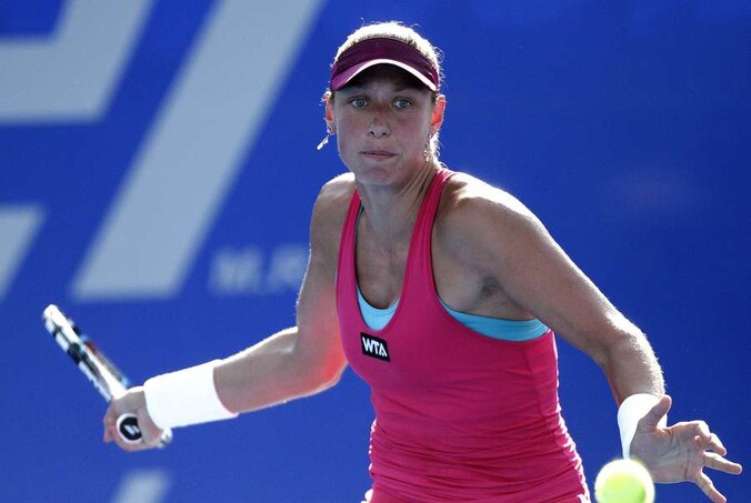 Yanina wickmayer.