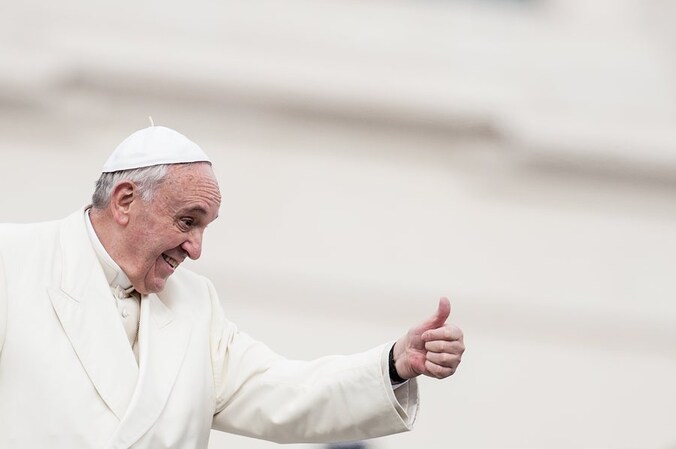 Paus Franciscus gaf eerder al toe dat hij op 17-jarige leeftijd een vriendin had.