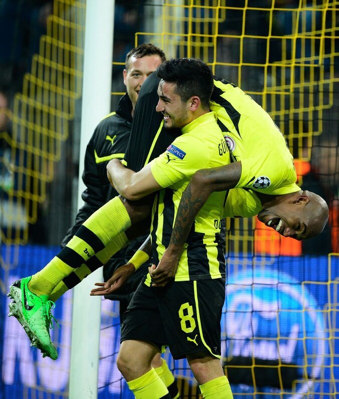 Ilkay Gündogan (nummer 8).
