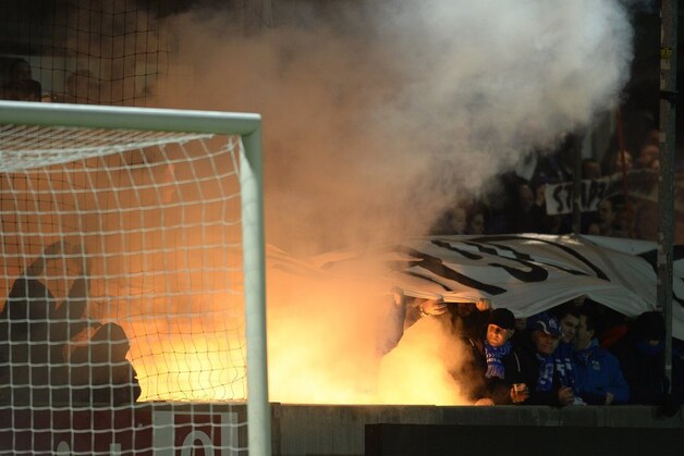 Ook in Lierse hielden de Genkse fans zich niet gedeisd