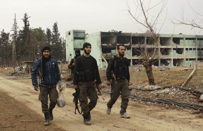 Syriëstrijders voor het Vrije Syrische Leger nabij Damascus.