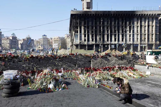 Bloemen op het Majdan, het onafhankelijkheidsplein, in Kiev