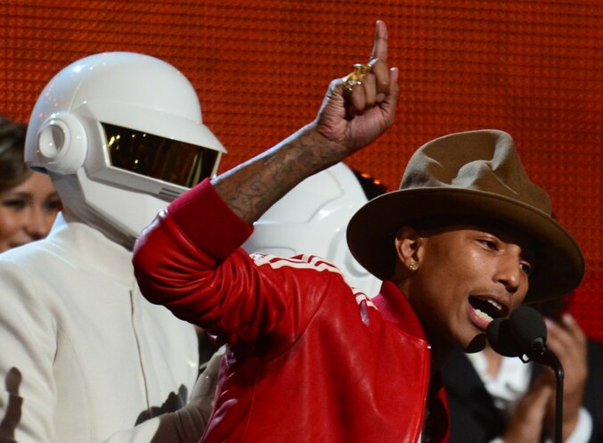 Daft Punk en Pharrell Williams winnen onder meer met 'Get Lucky'.