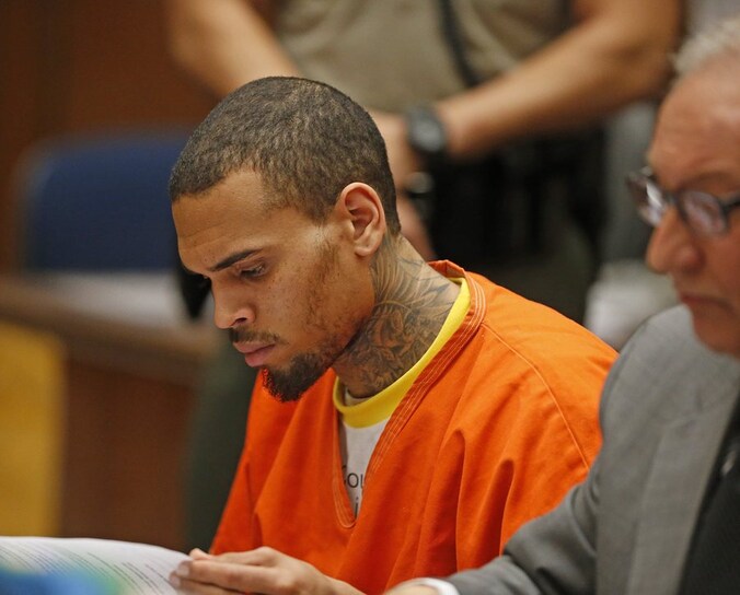 Chris Brown (24) verscheen half maart voor de rechter in Los Angeles.