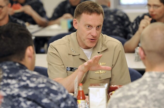 Rogers heeft al een carrière van dertig jaar in de US Army achter de rug.
