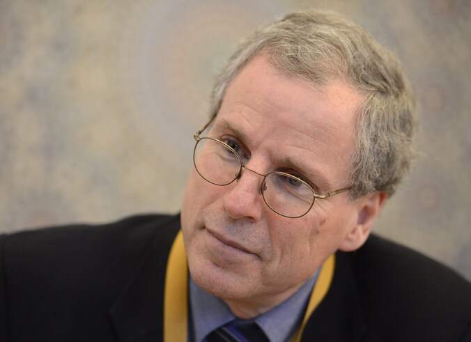 Robert Ford.