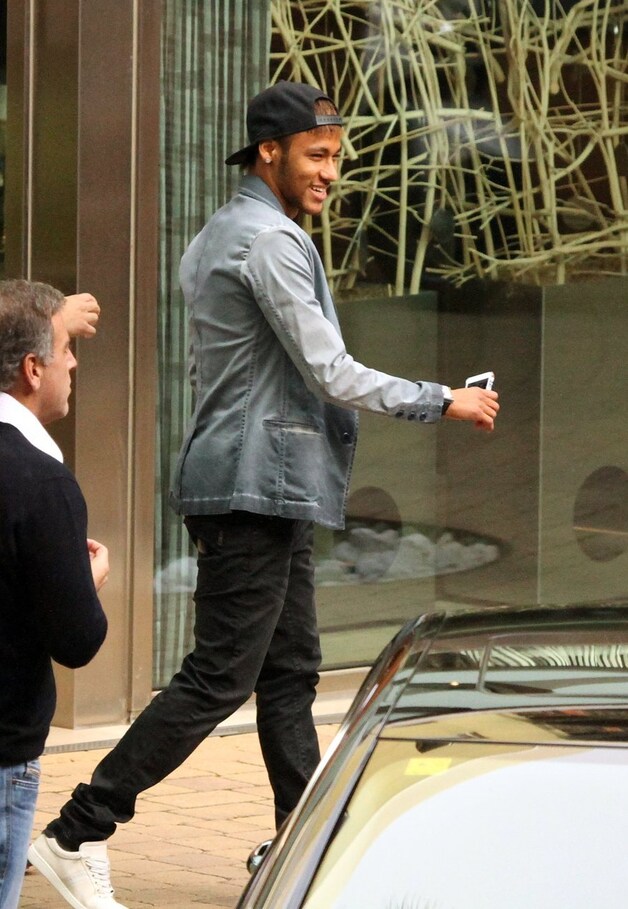 Neymar.