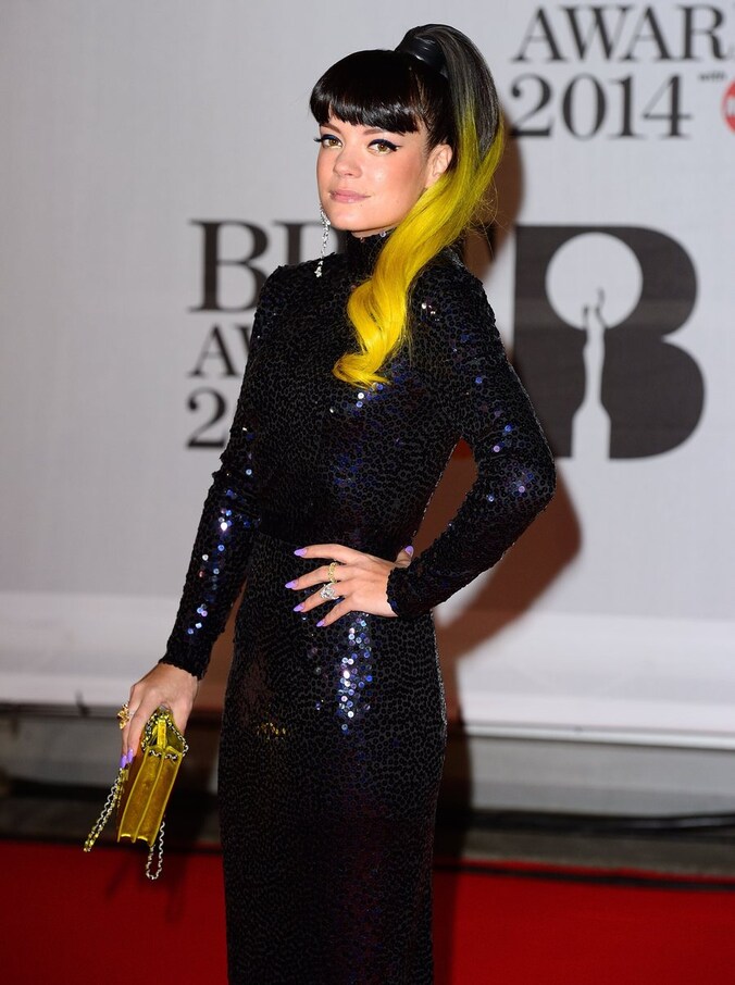Lily Allen tijdens de Brit Awards.