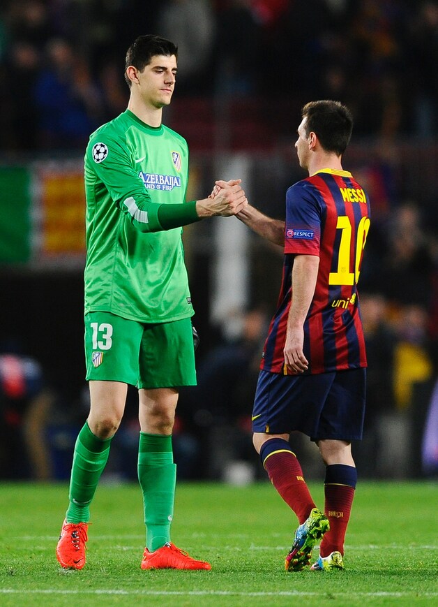 Thibaut Courtois met Lionel Messi