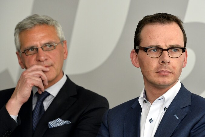 Vlaams minister-president Kris Peeters en CD&amp;V-voorzitter Wouter Beke.