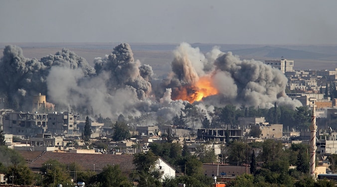 Hevige inslagen in Kobane na een Amerikaanse aanval vandaag.