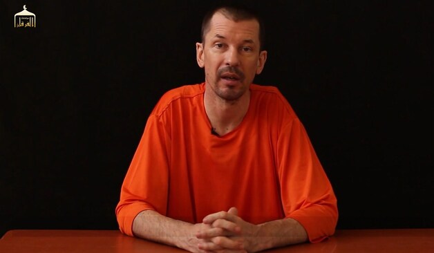 John Cantlie in een filmpje dat IS in september vrijgaf.