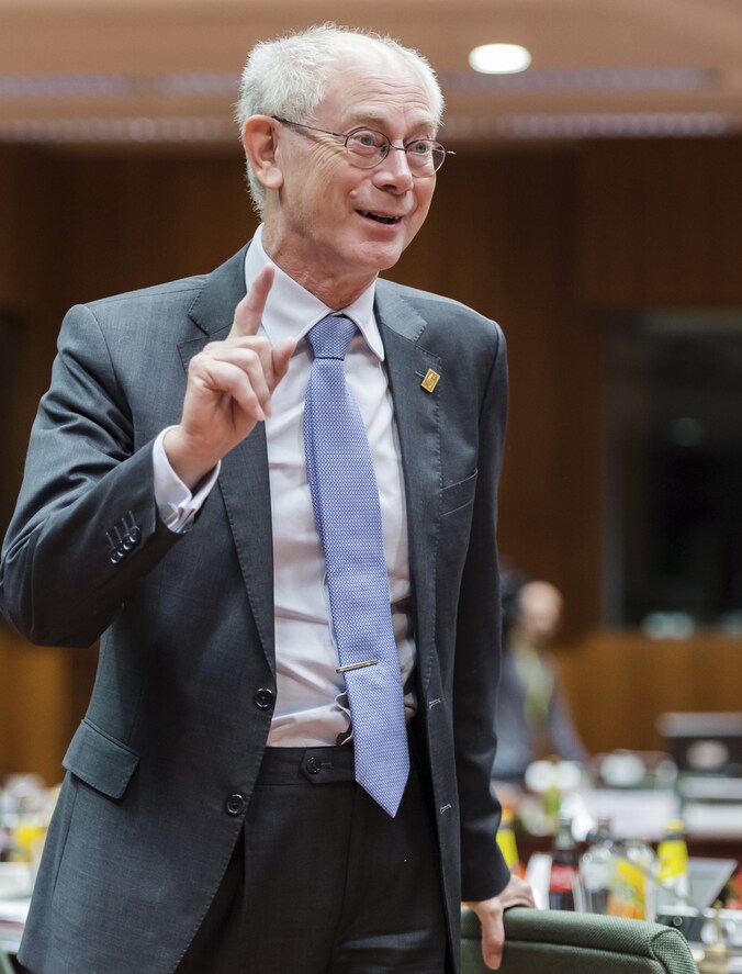 Herman Van Rompuy bij de start van het rondetafelgesprek.