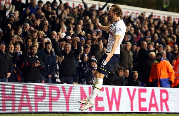 Harry Kane was met twee goals de uitblinker voor de thuisploeg op White Hart Lane en gooide het etiket van louter cultheld definitief van zich af vandaag.