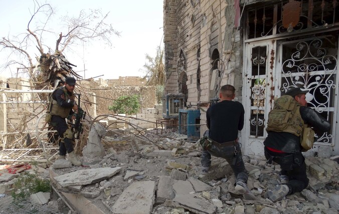 Iraakse veiligheidstroepen nabij Ramadi, op 9 april.