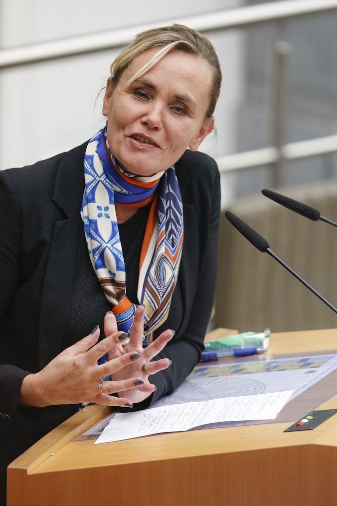 Minister Liesbeth Homans coördineert het actieplan.
