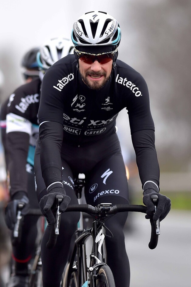 Tijdens de verkenning van de Ronde van Vlaanderen kroop Boonen wel op de fiets