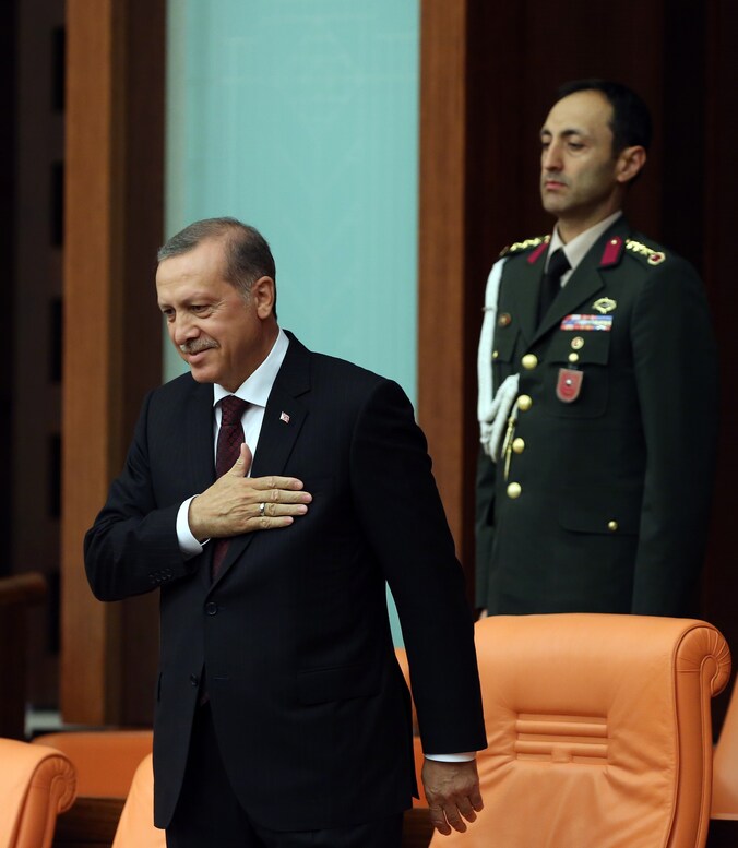 De Turkse president Erdogan ziet de Koerdische militaire successen met lede ogen aan.