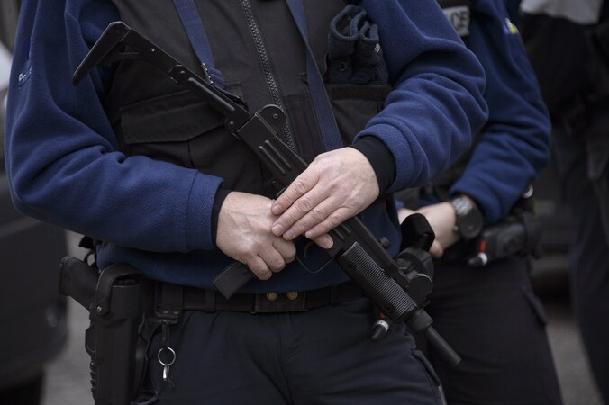 De veiligheidsmaatregelen worden verscherpt en de samenwerking met de buurlanden intenser in de strijd tegen het terrorisme.