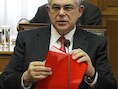 De Griekse premier Lucas Papademos.