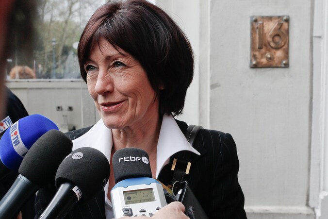 Laurette Onkelinx (PS) herinnert de banken aan hun rol bij het ontstaan van de financiële crisis.