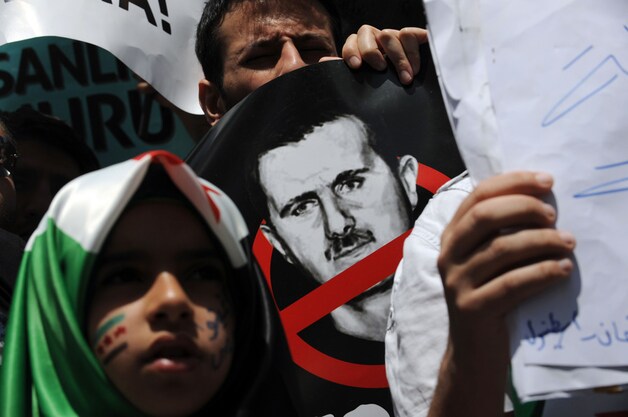 Ook in Istanbul waren er betogers tegen Assad.