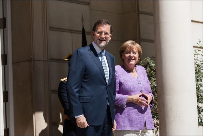 Premier Mariano Rajoy ontving vorige week nog Duits bondskanselier Angela Merkel. Bijna driekwart van de ondervraagden is niet tevreden met het beleid van Rajoy.