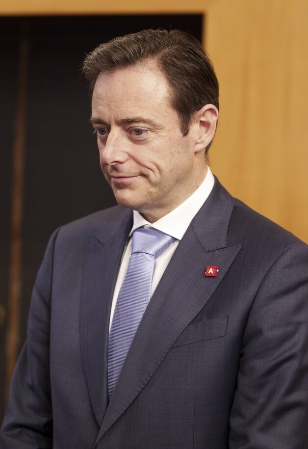 Bart De Wever (N-VA) bij zijn eedaflegging als burgemeester van Antwerpen.