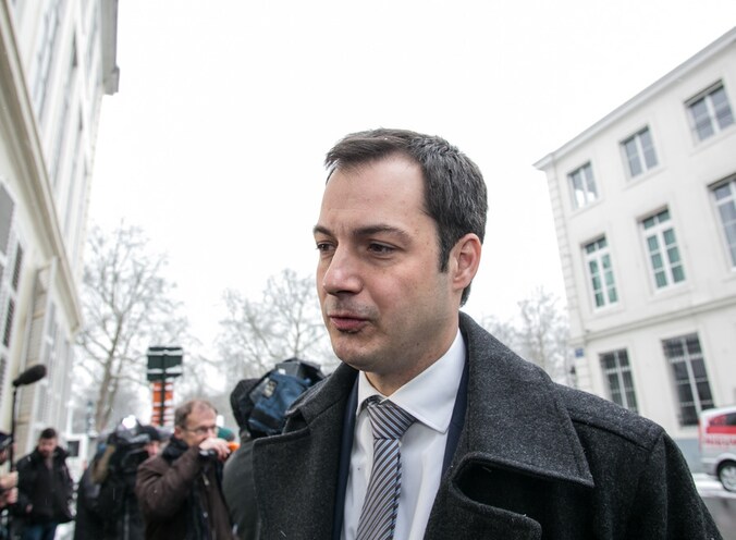 Alexander De Croo: "We moeten maximaal investeren in tewerkstelling."