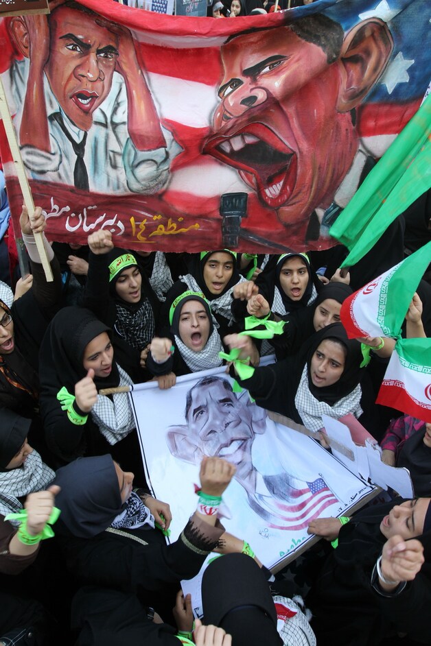 Bij een betoging voor de verjaardag van de gijzeling was Obama kop van jut bij de Iraniërs.