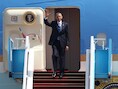 Obama bij zijn aankomst in Israël.